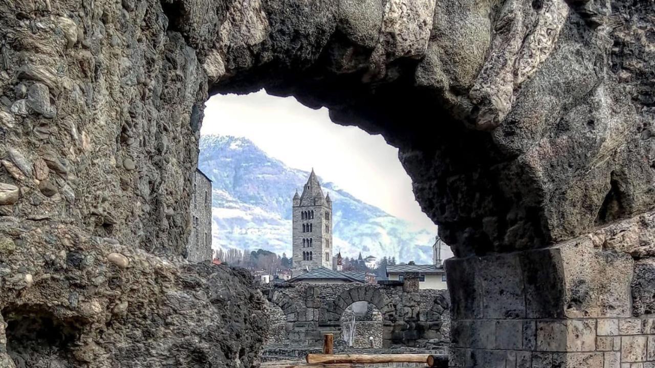 Studio Central 3 Aosta Exteriör bild